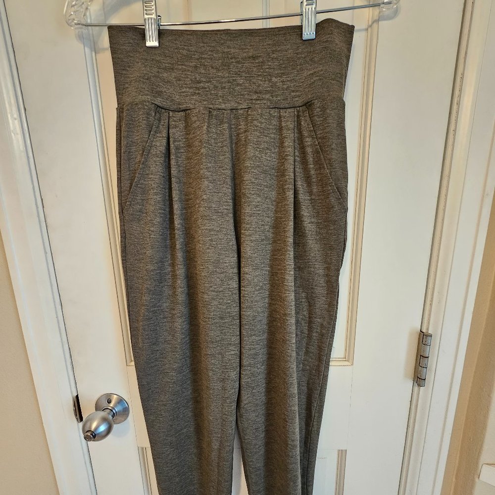 Vuori lux harem in Oregano Heather XS